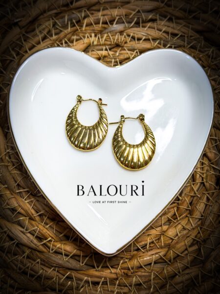 TIMELESS HOOP EARRINGS