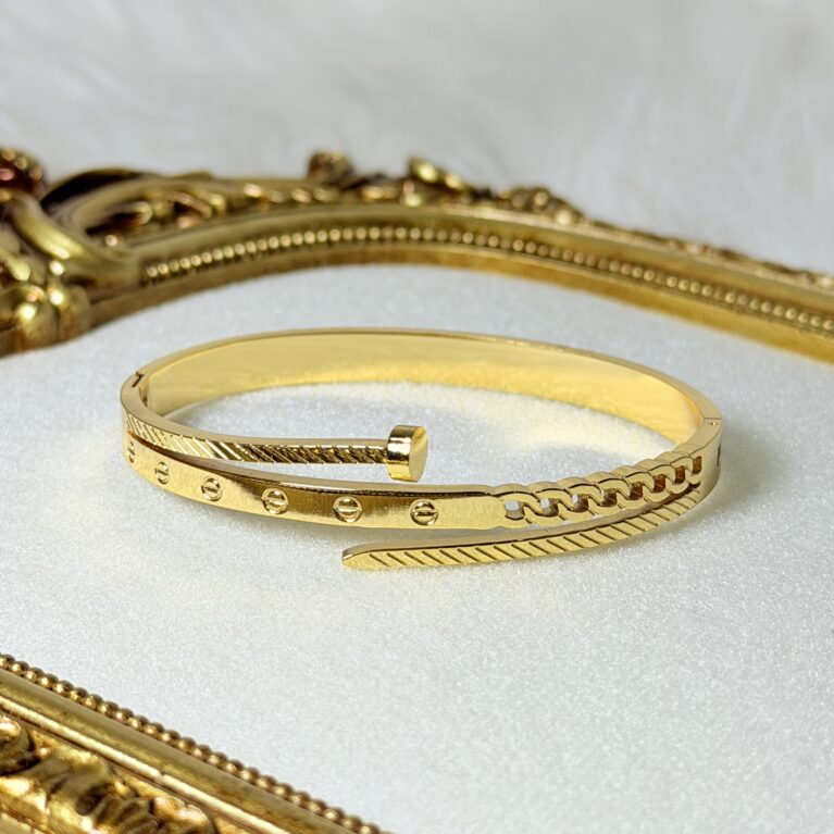 LAYER NAIL BANGLE