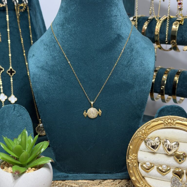 ELLE NECKLACE