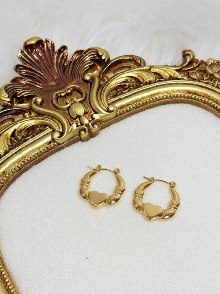 HEART HOOPS