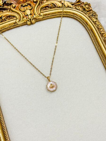 HIVE NECKLACE