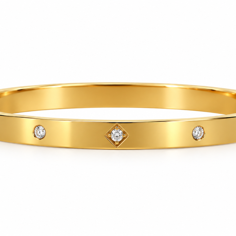 VELOURA BANGLE